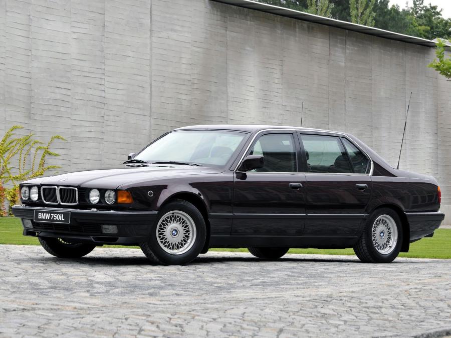  BMW 750iL Security 1987 года  (фото 4 из 4)
